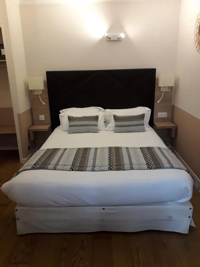Auberge La Tomette, The Originals Relais Vitrac  Hotel Vitrac (Cantal)