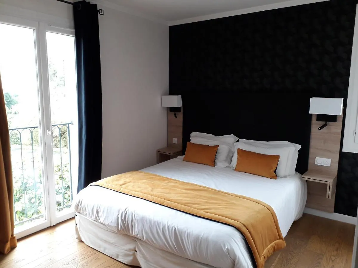 *** Hotel Auberge La Tomette, The Originals Relais Vitrac  France