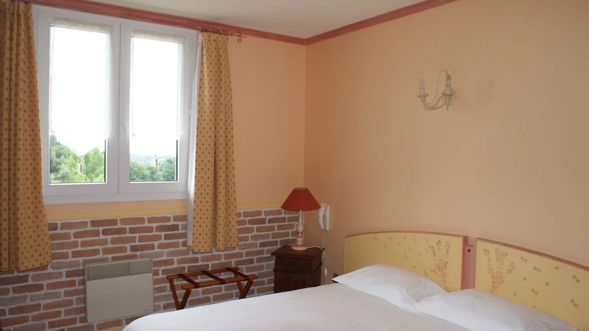 *** Hotel Auberge La Tomette, The Originals Relais Vitrac  France