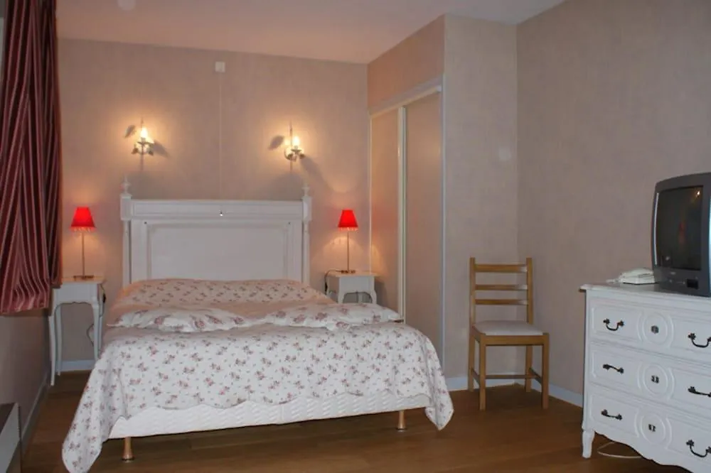 Auberge La Tomette, The Originals Relais Vitrac  3*, Vitrac (Cantal) France