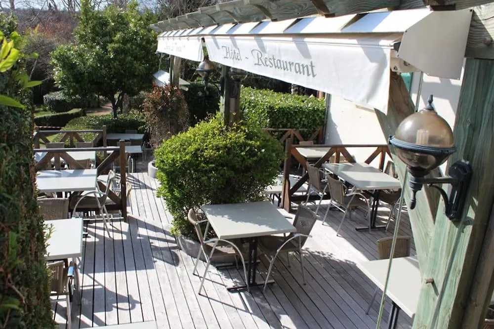 Auberge La Tomette, The Originals Relais Vitrac  3*, Vitrac (Cantal)