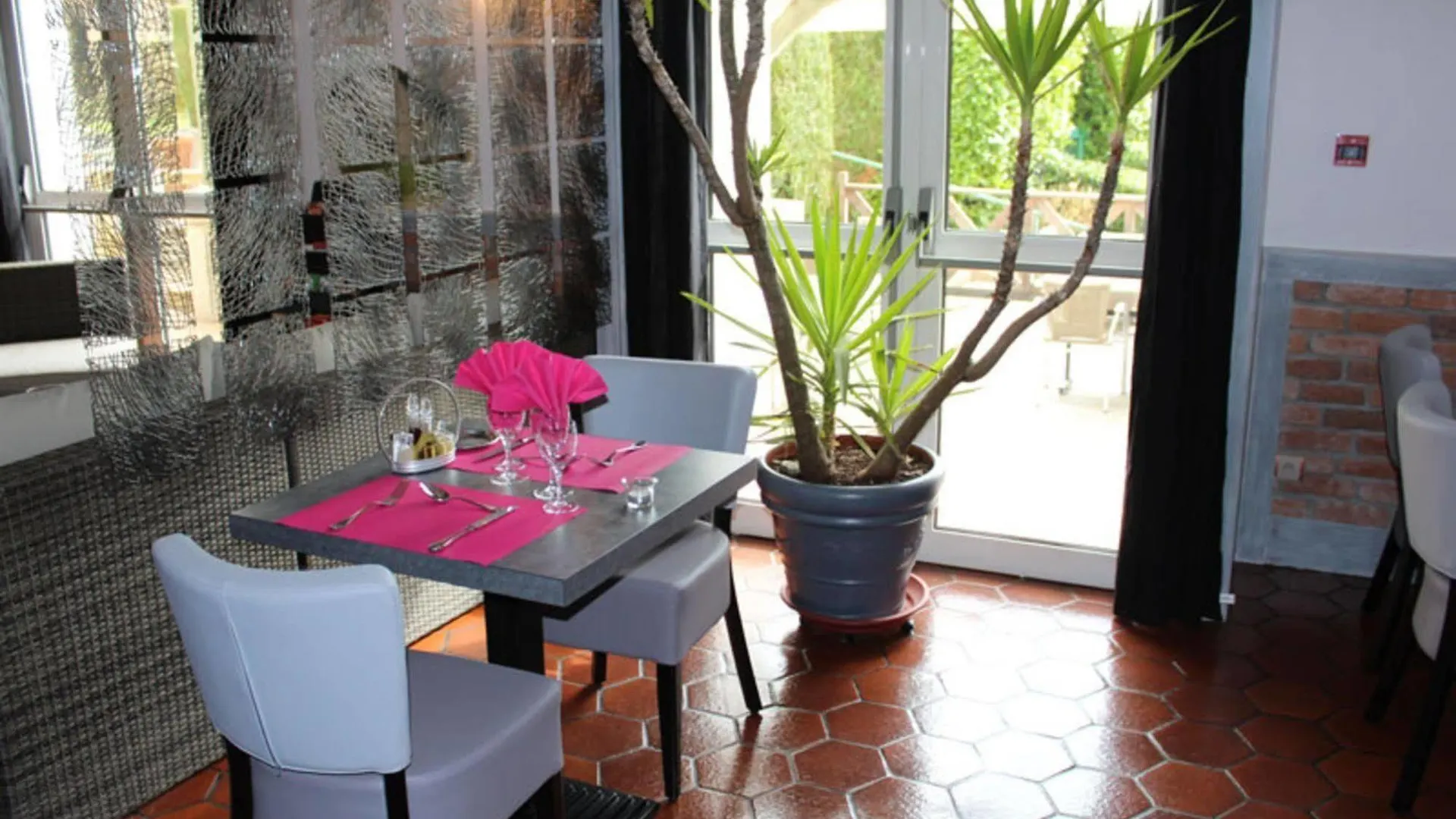 Auberge La Tomette, The Originals Relais Vitrac  Hotel Vitrac (Cantal)